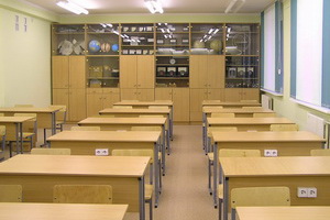 школьная мебель: кабинет физики